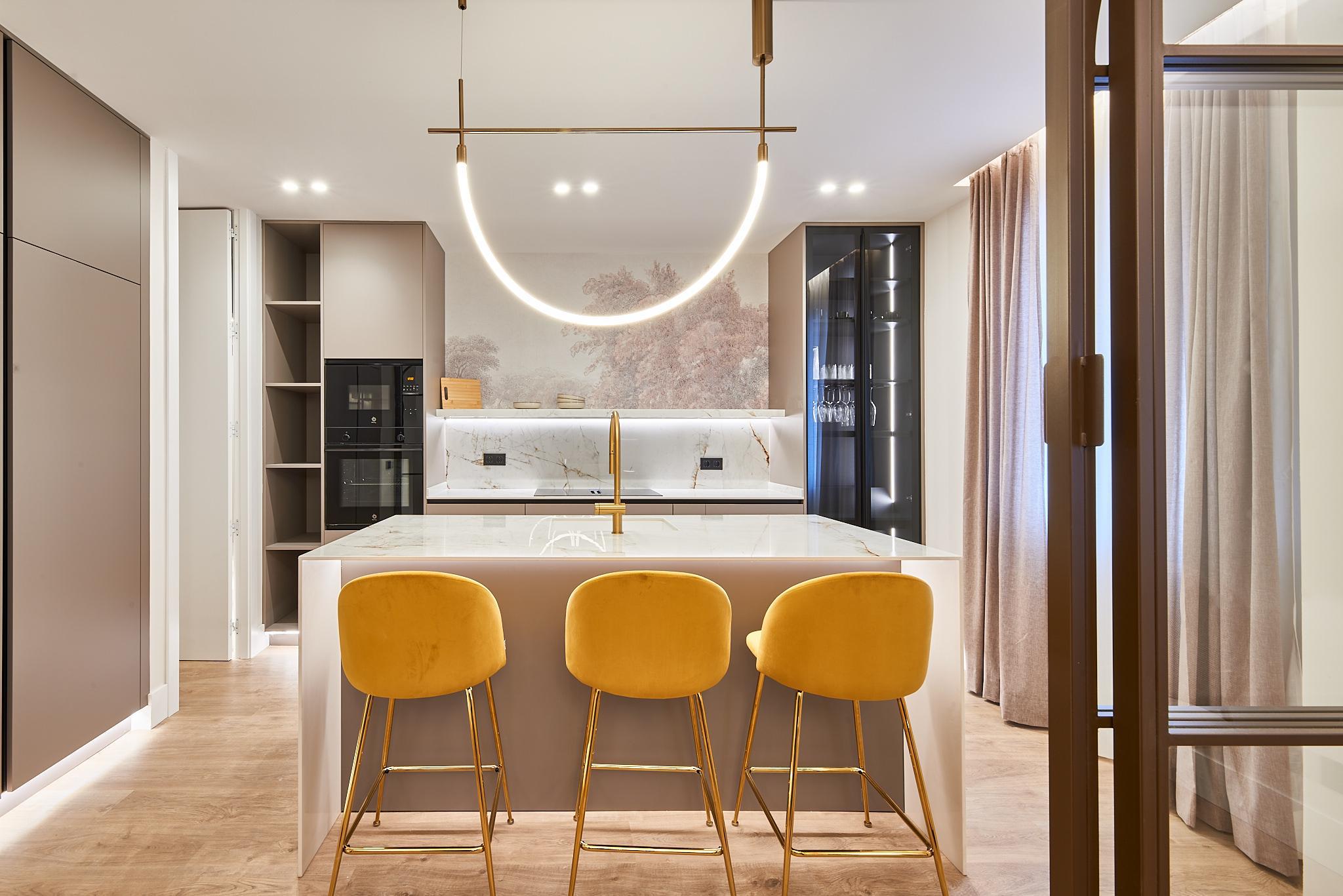 Imagen 3 Piso en venta en Madrid / Entre las calles Alcántara y Montesa.