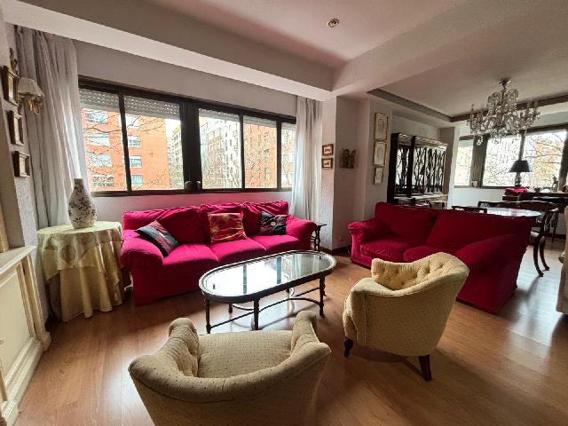 Imagen 5 Inmueble 298699 - Piso en alquiler en Madrid / Junto al Colegio del Pilar.