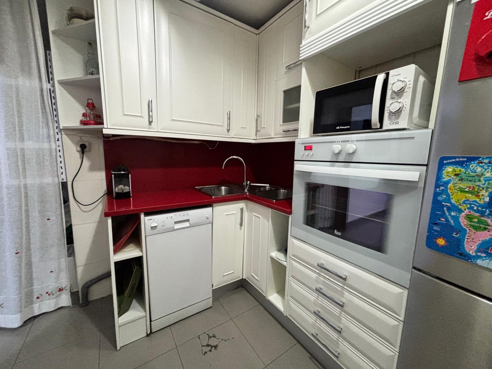 Imagen 12 Piso en alquiler en Madrid / Junto al Colegio del Pilar.