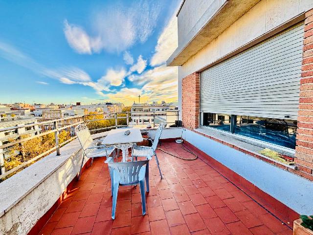 Imagen 2 Inmueble 298890 - Ático en venta en Madrid / Ático en Velázquez. Gan terraza, vistas y garaje.