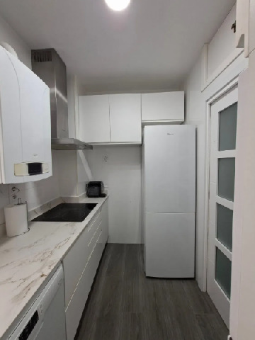 Imagen 5 Inmueble 299473 - Piso en venta en Madrid / A pocos minutos de Nuevos Ministerios.