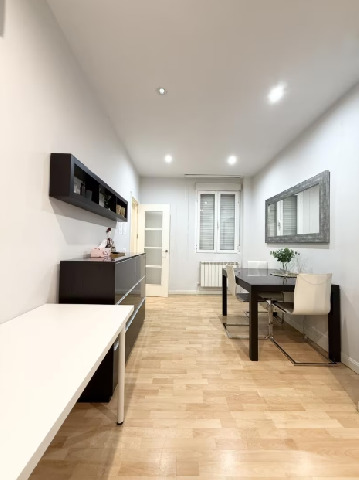 Imagen 2 Inmueble 299931 - Piso en venta en Madrid / Calle del Conde de Peñalver