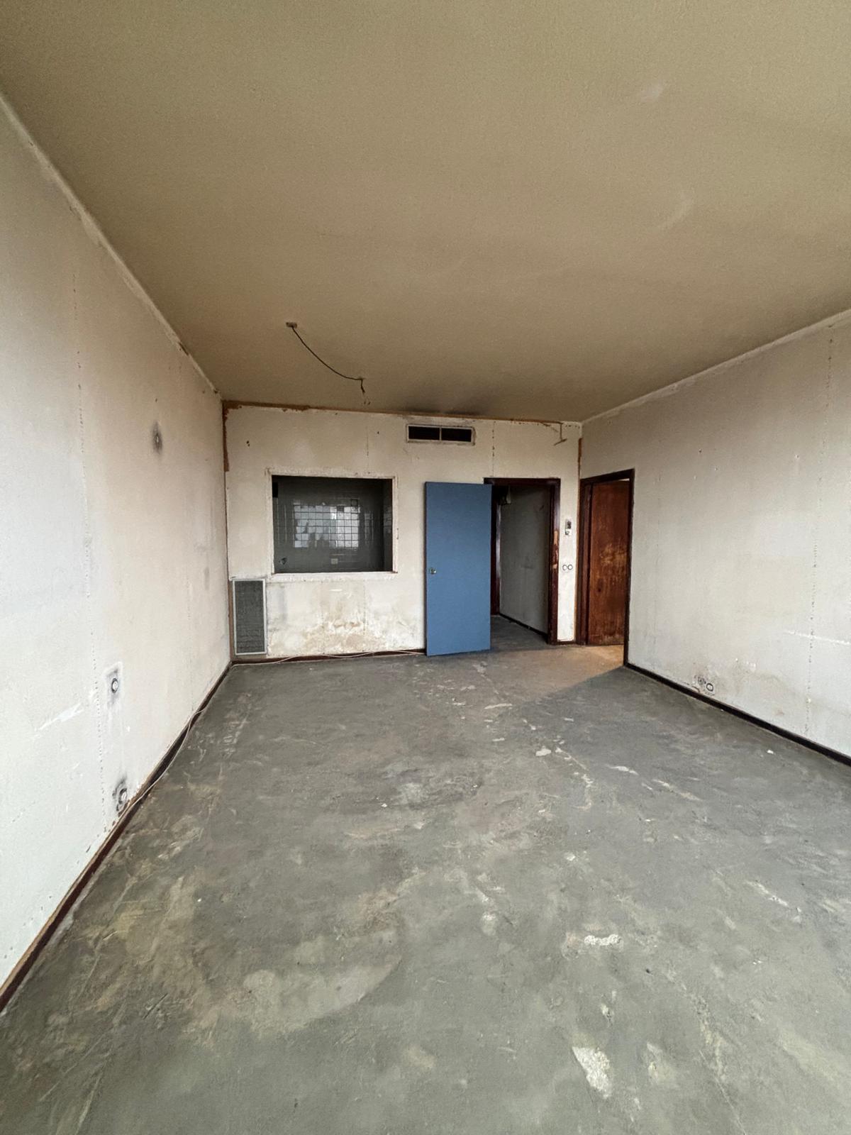 Imagen 4 Piso en venta en Madrid / Calle Princesa. Plaza España