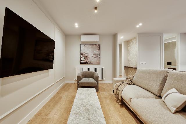 Imagen 7 Inmueble 300681 - Piso en venta en Madrid / Esquina con Calle Juan Bravo