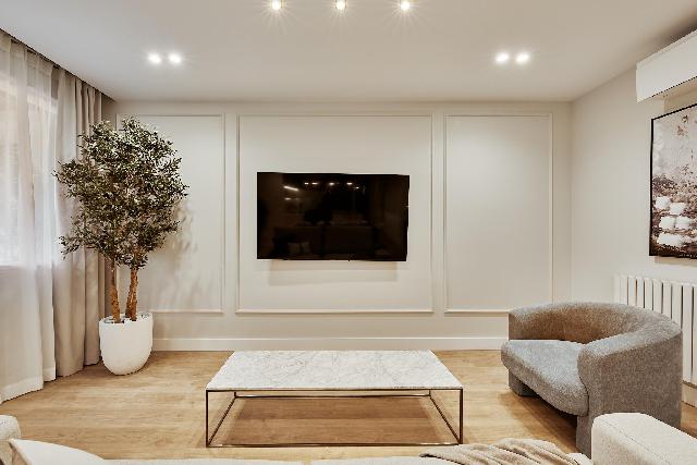 Imagen 6 Inmueble 300681 - Piso en venta en Madrid / Esquina con Calle Juan Bravo