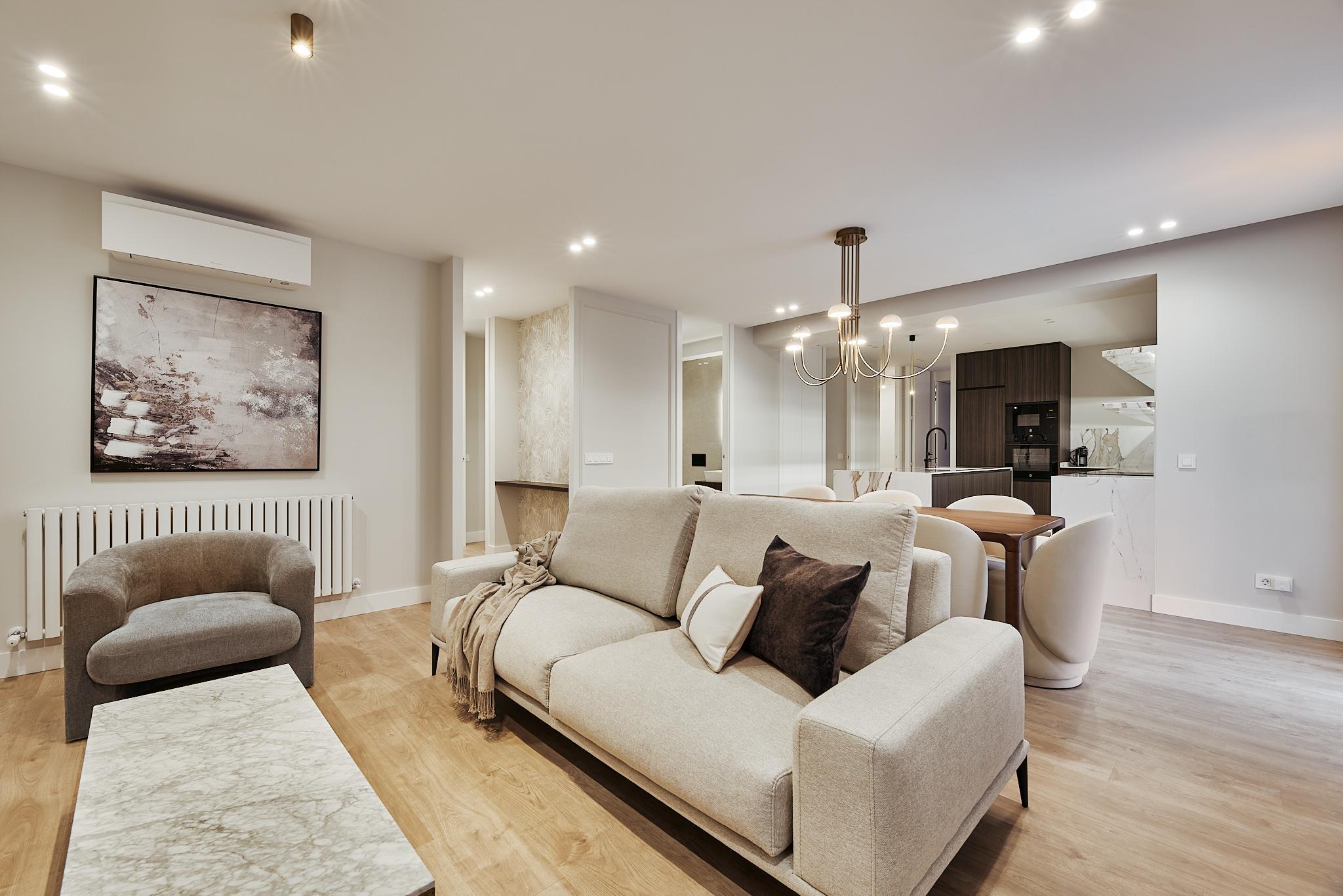 Imagen 3 Piso en venta en Madrid / Esquina con Calle Juan Bravo