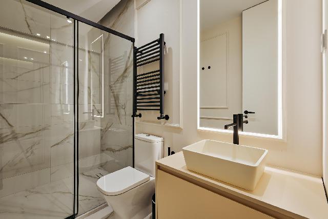 Imagen 16 Inmueble 300685 - Piso en venta en Madrid / Junto a la estación de metro Velázquez.