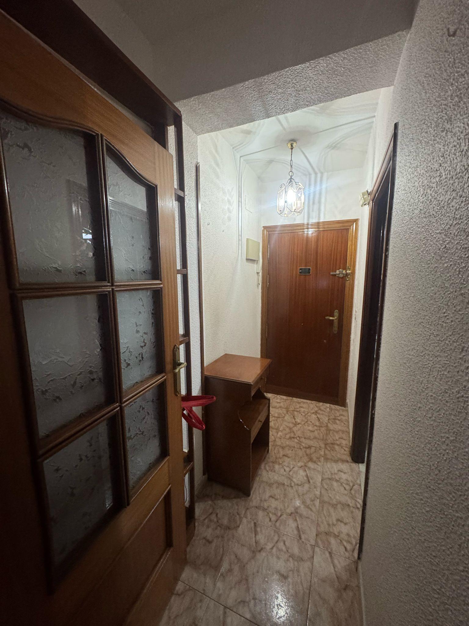 Imagen 5 Piso en venta en Madrid / Entre las estaciones de Aviación Española y Las Águilas