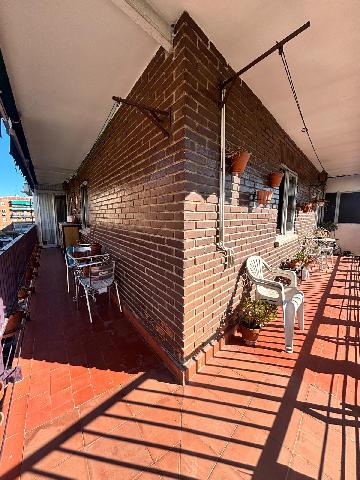 Imagen 1 Inmueble 301412 - Piso en alquiler en Madrid / Discóbolo - Barrio Canillejas