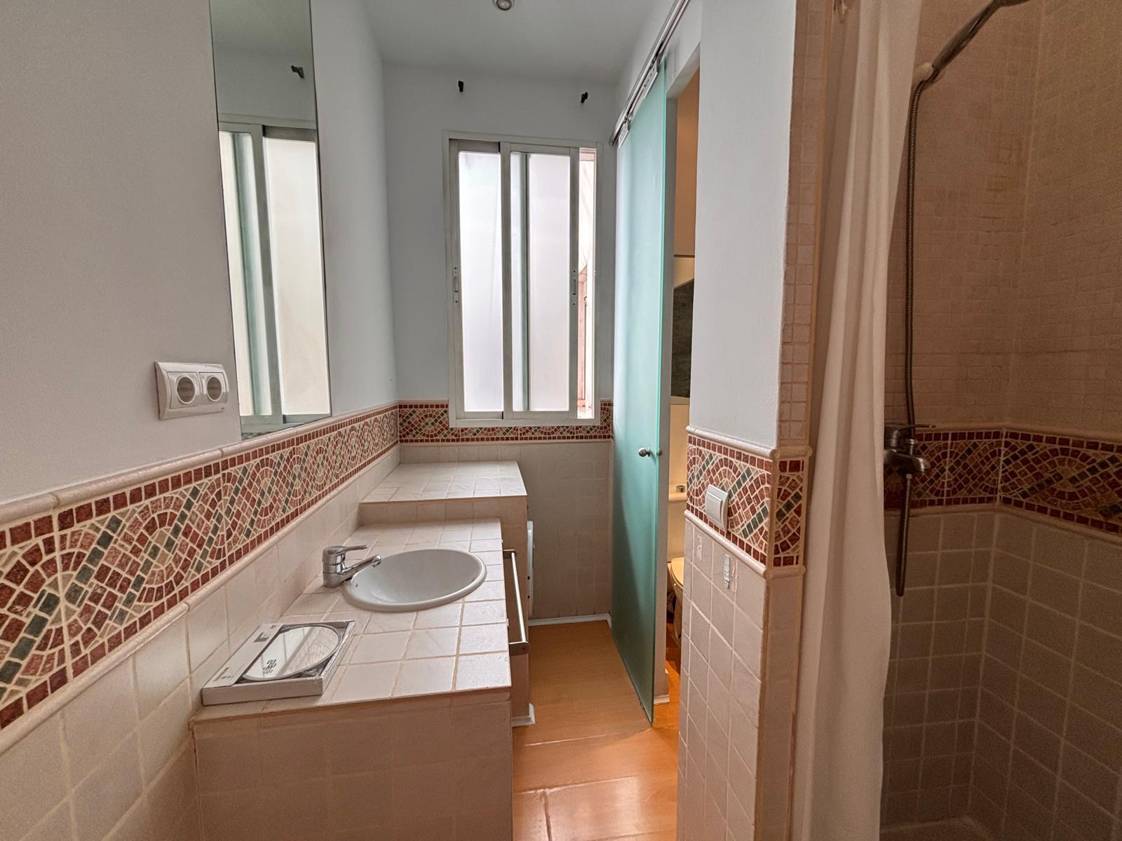 Imagen 8 Estudio en alquiler en Madrid / Ubicación privilegiada en Salamanca, zona Goya  