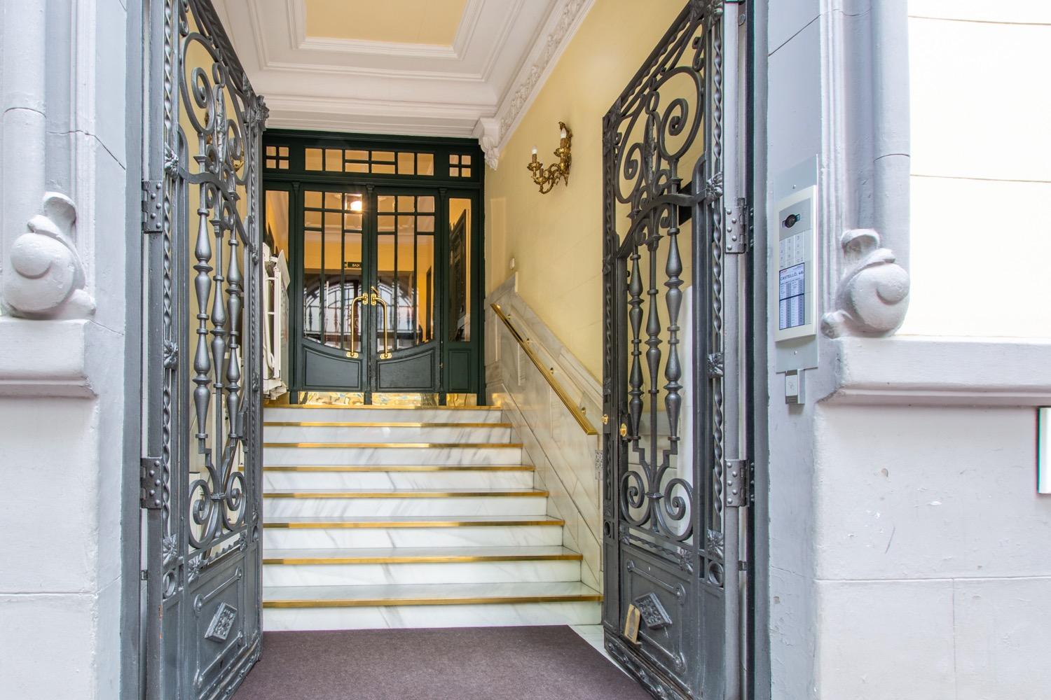 Imagen 1 Piso en venta en Madrid / Recoletos Calle Castello al lado del colegio del Pilar