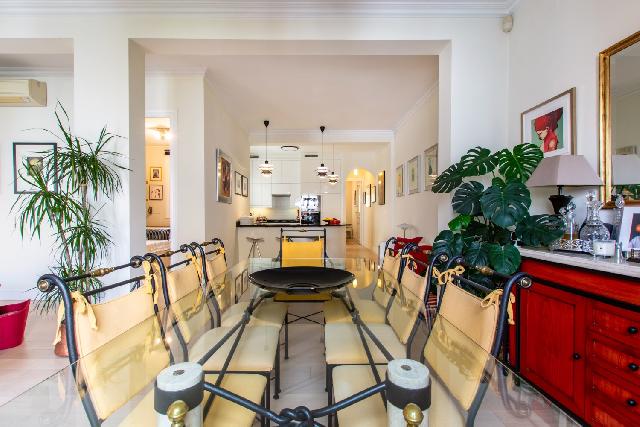 Imagen 8 Inmueble 302686 - Piso en venta en Madrid / Recoletos Calle Castello al lado del colegio del Pilar