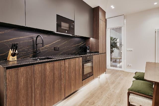 Imagen 1 Inmueble 304840 - Piso en venta en Madrid / Españoleto  Almagro Chamberí