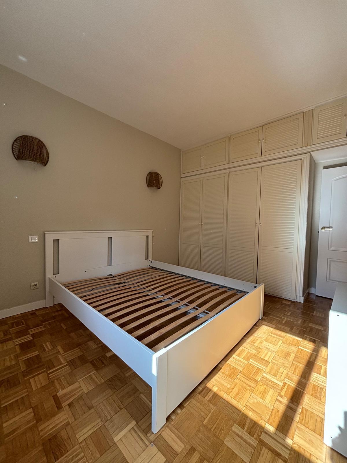 Imagen 14 Piso en alquiler en Madrid / Calle Maestro Ángel Llorca 