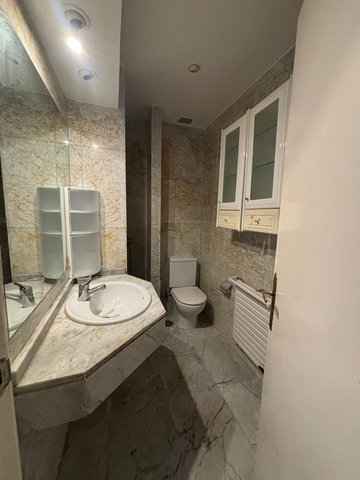 Imagen 15 Piso en venta en Madrid / Barrio de la Concepción al 4 minutos del metro 