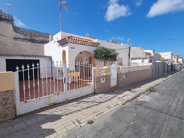 Imagen 3 Inmueble 262951 - Casa Aislada en venta en Palmas De Gran Canaria (Las) / Zona Altavista - Escaleritas