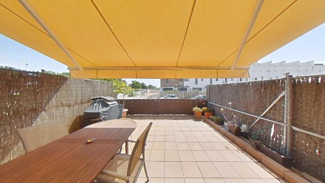 Imagen 3 Inmueble 261561 - Casa Adosada en venta en Cubelles / Casa adosada esquinera  2ª linea en la Mota   