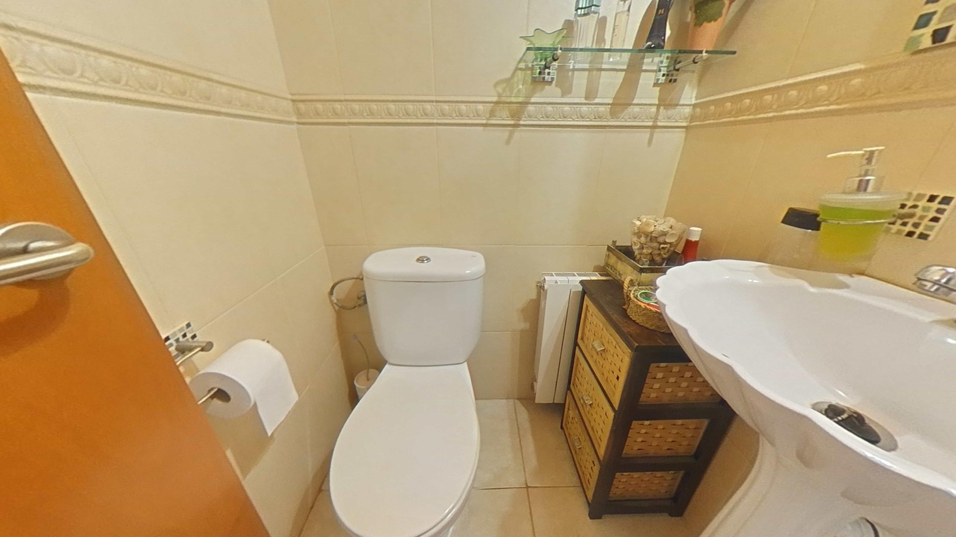 Imagen 22 Casa Adosada en venta en Cubelles / Casa adosada esquinera  2ª linea en la Mota   