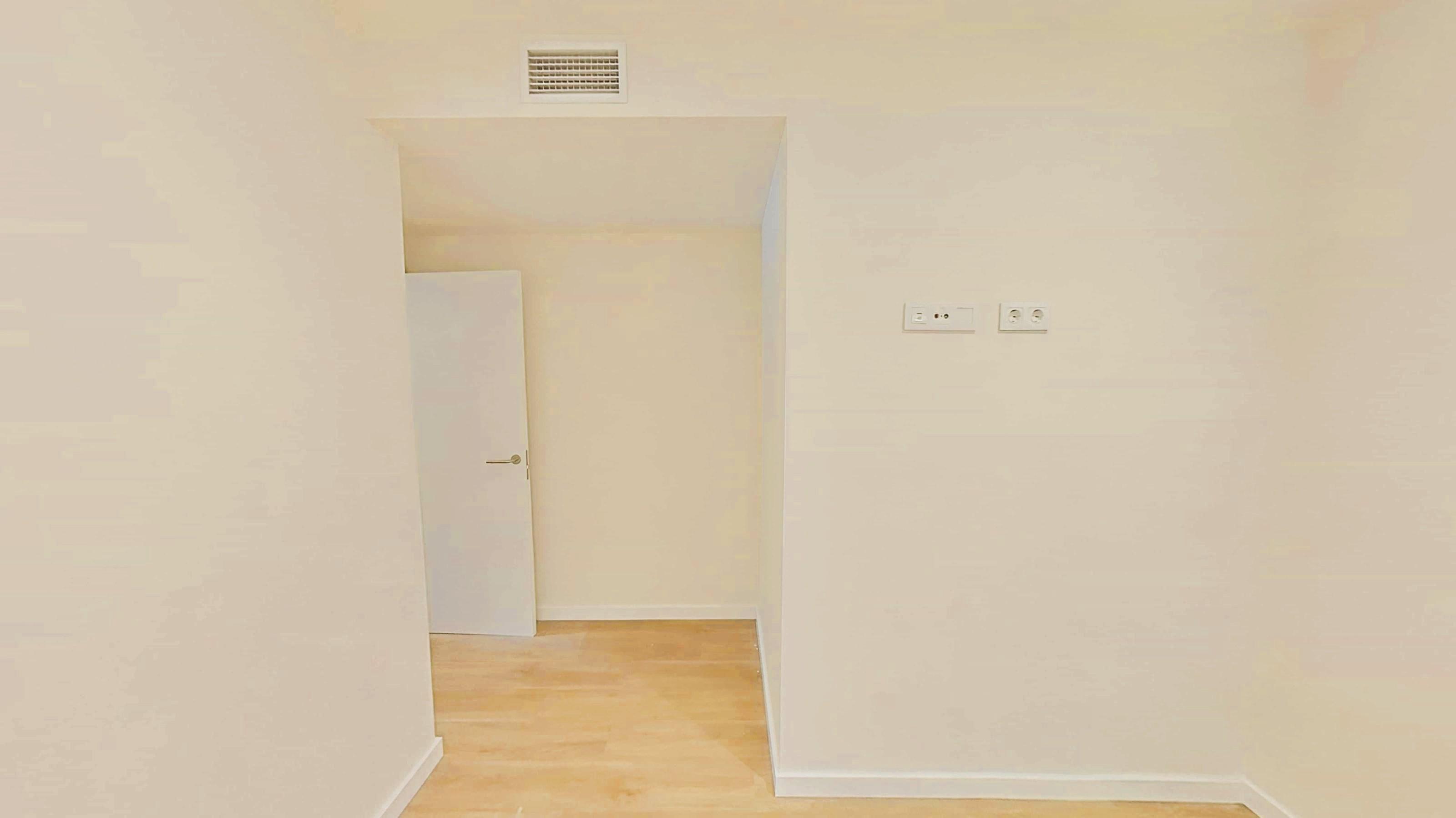 Imagen 18 Planta Baja en venta en Cubelles / Junto al centro y a escasos minutos de la playa.