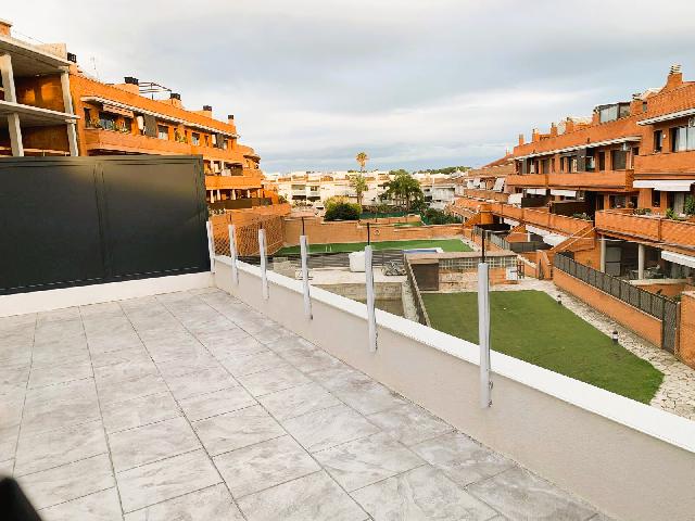 Imagen 11 Inmueble 298493 - Planta Baja en venta en Cubelles / Junto al centro y a escasos minutos de la playa.