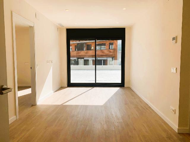 Imagen 3 Inmueble 298606 - Planta Baja en venta en Cubelles / Junto al centro y a escasos minutos de la playa.