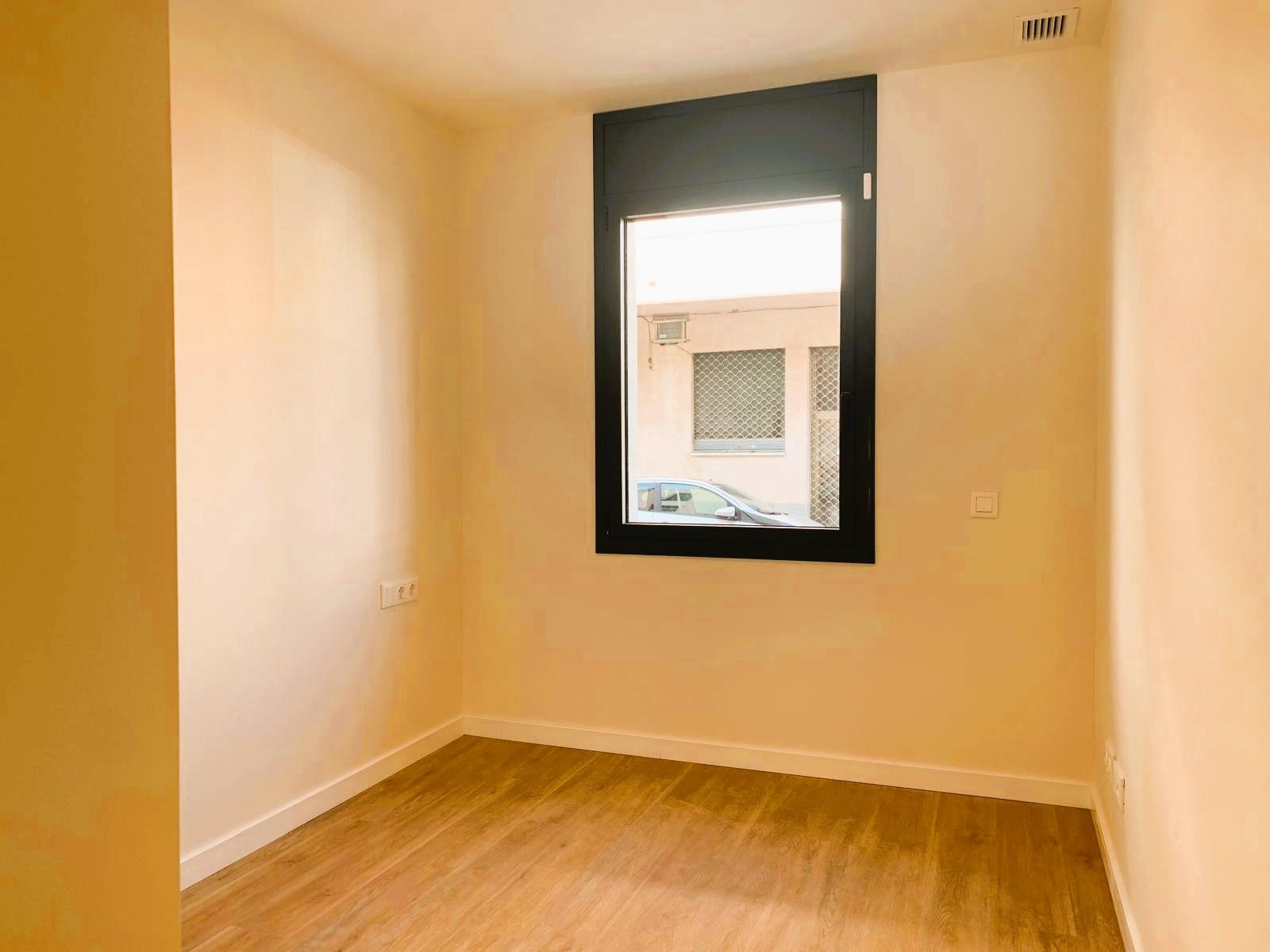 Imagen 11 Planta Baja en venta en Cubelles / Junto al centro y a escasos minutos de la playa.