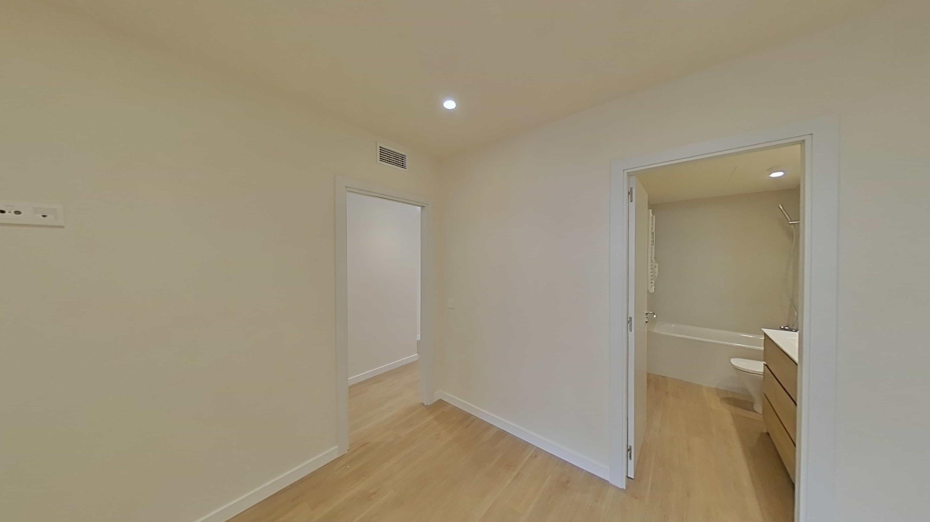 Imagen 47 Planta Baja en venta en Cubelles / Junto al centro y a escasos minutos de la playa.