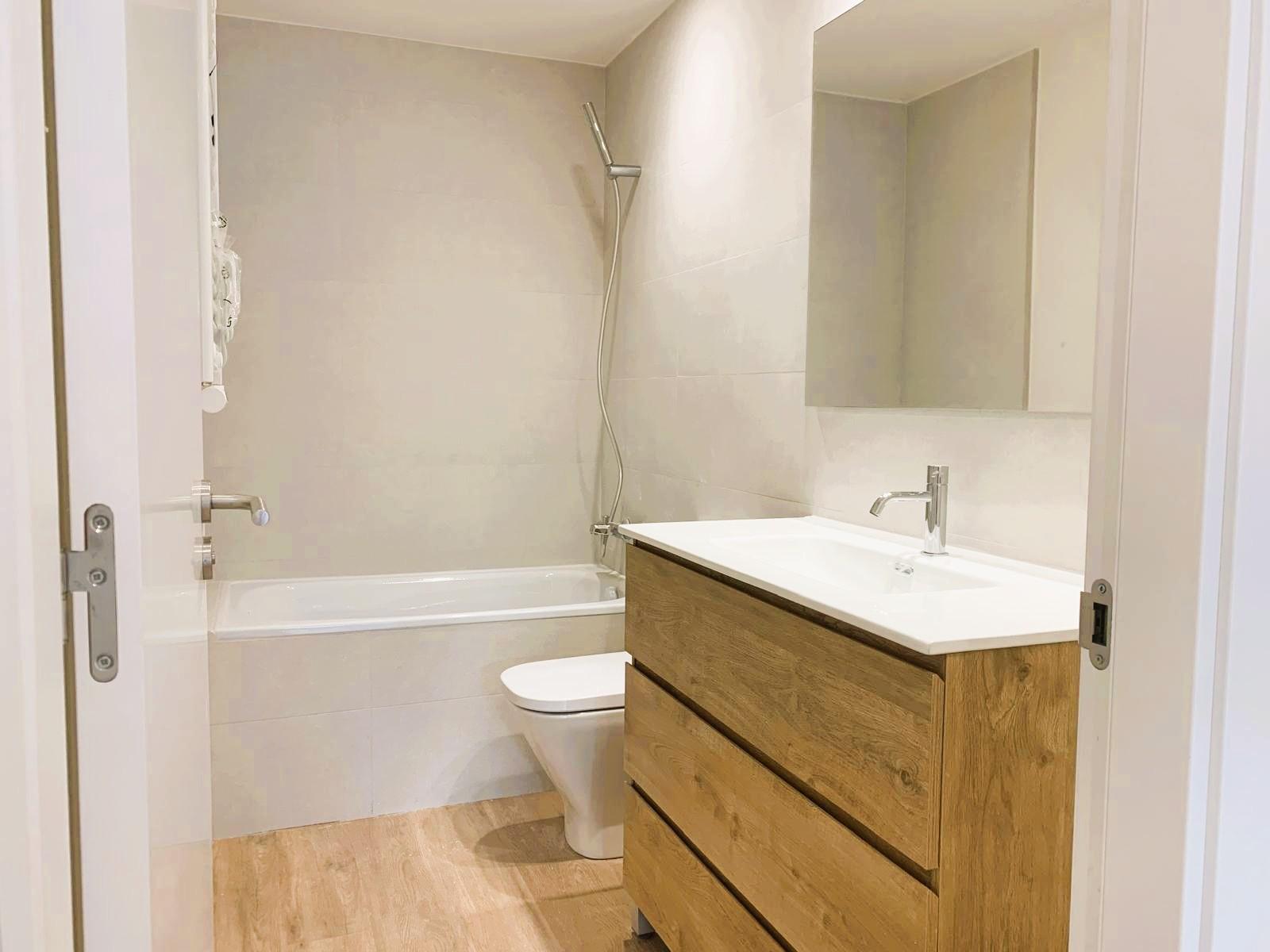 Imagen 16 Planta Baja en venta en Cubelles / Junto al centro y a escasos minutos de la playa.