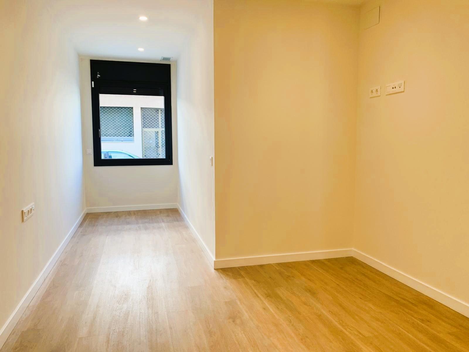 Imagen 14 Planta Baja en venta en Cubelles / Junto al centro y a escasos minutos de la playa.