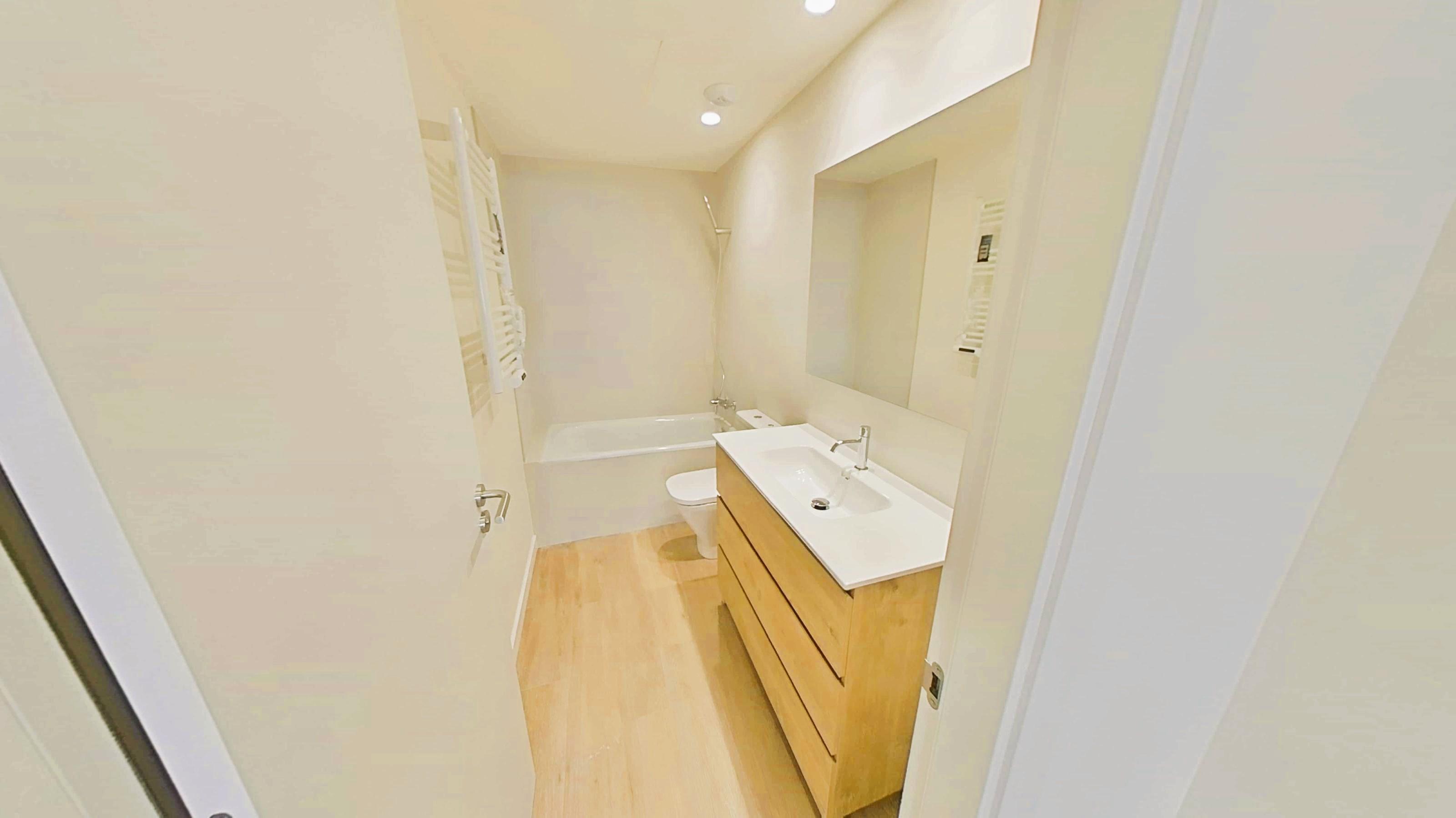 Imagen 30 Planta Baja en venta en Cubelles / Junto al centro y a escasos minutos de la playa.