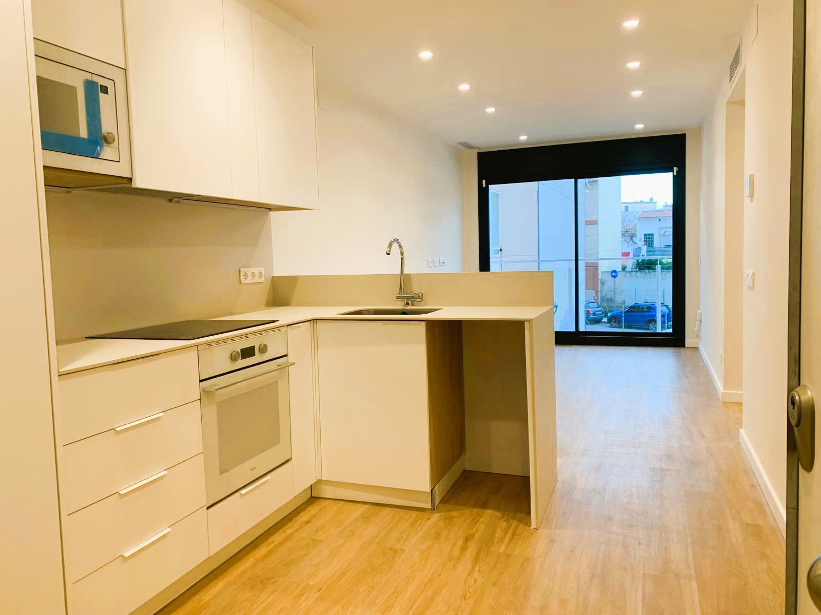 Imagen 6 Piso en venta en Cubelles / Junto al centro y a escasos minutos de la playa.