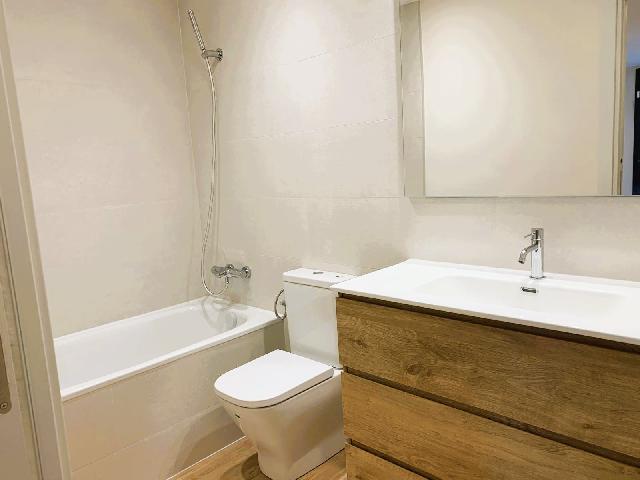 Imagen 11 Inmueble 298610 - Piso en venta en Cubelles / Junto al centro y a escasos minutos de la playa.