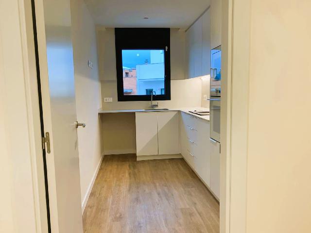 Imagen 10 Inmueble 298612 - Piso en venta en Cubelles / Junto al centro y a escasos minutos de la playa.