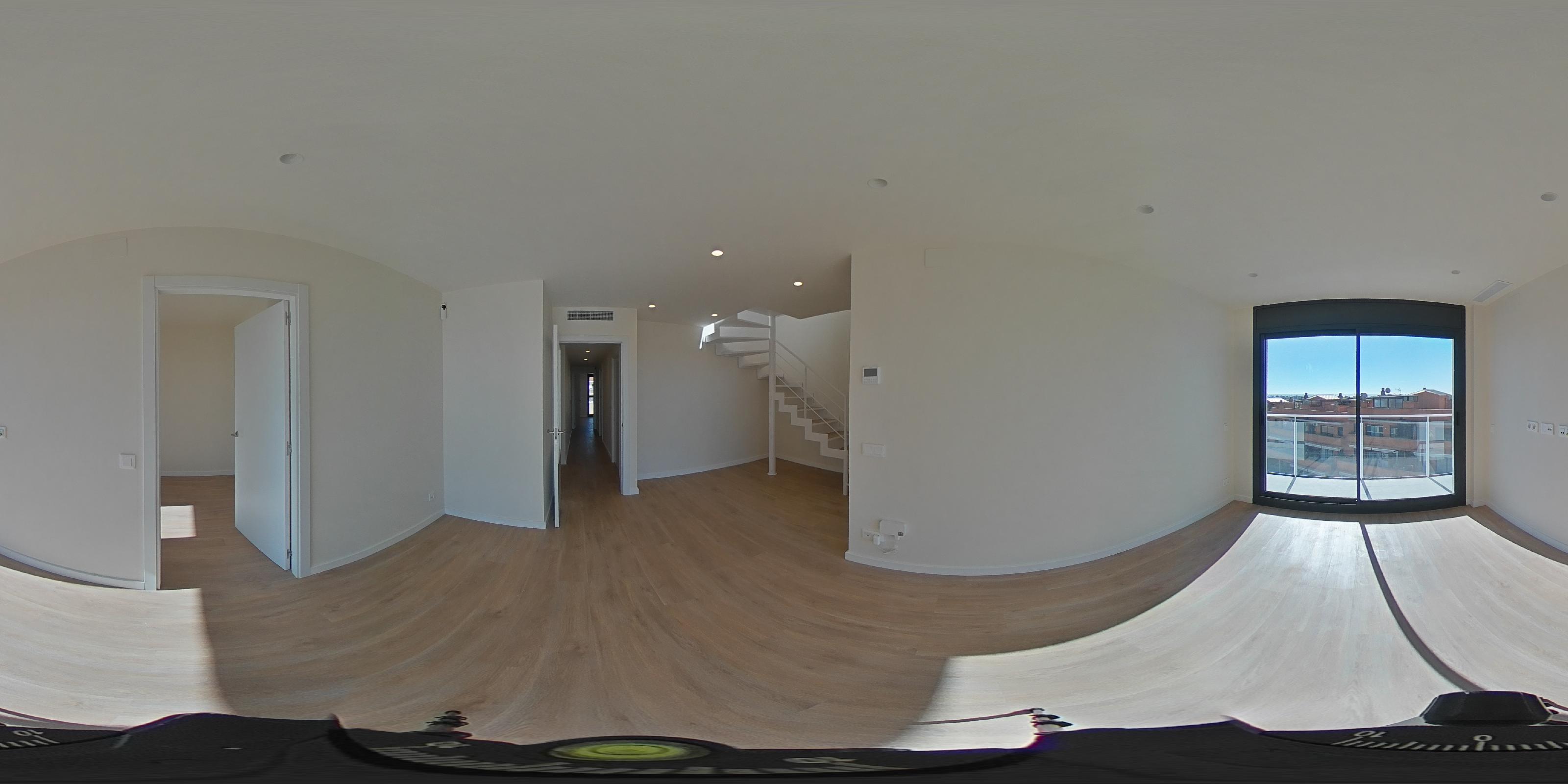 Imagen 2 Ático en venta en Cubelles / Junto al centro y a escasos minutos de la playa.