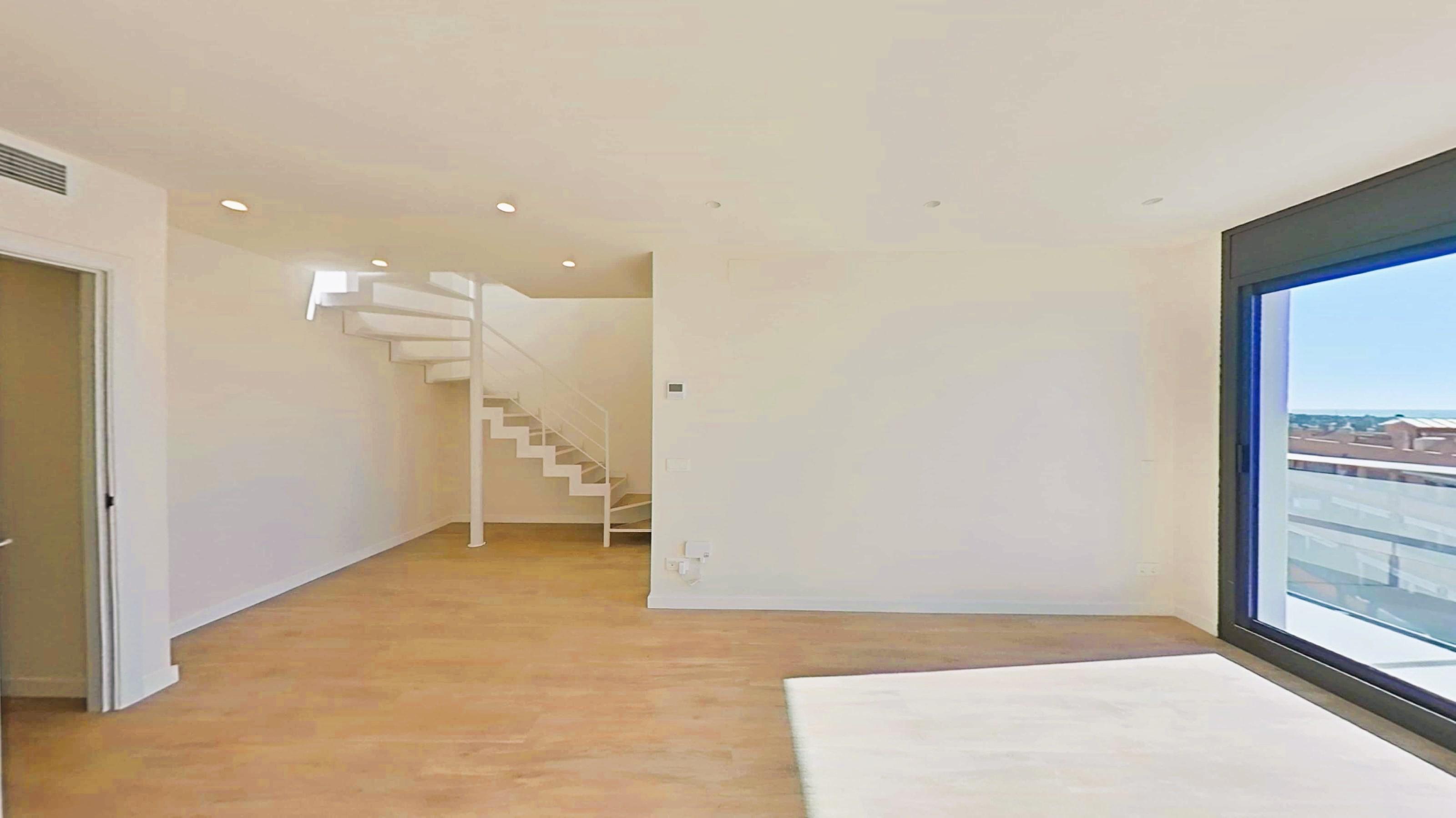 Imagen 13 Ático en venta en Cubelles / Junto al centro y a escasos minutos de la playa.