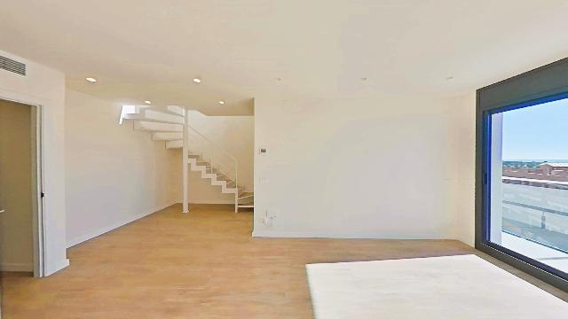 Imagen 13 Inmueble 298613 - Ático en venta en Cubelles / Junto al centro y a escasos minutos de la playa.