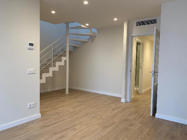 Imagen 7 Inmueble 298613 - Ático en venta en Cubelles / Junto al centro y a escasos minutos de la playa.