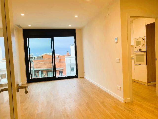 Imagen 8 Inmueble 298613 - Ático en venta en Cubelles / Junto al centro y a escasos minutos de la playa.