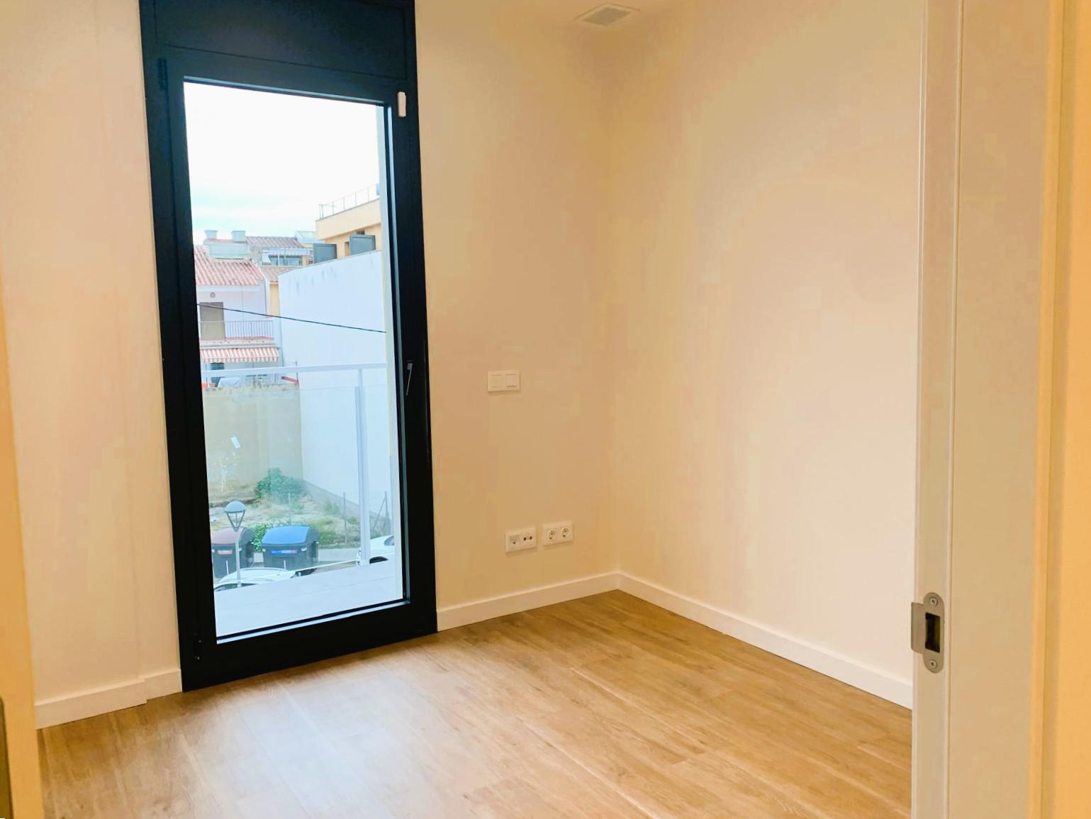 Imagen 8 Ático en venta en Cubelles / Junto al centro y a escasos minutos de la playa.