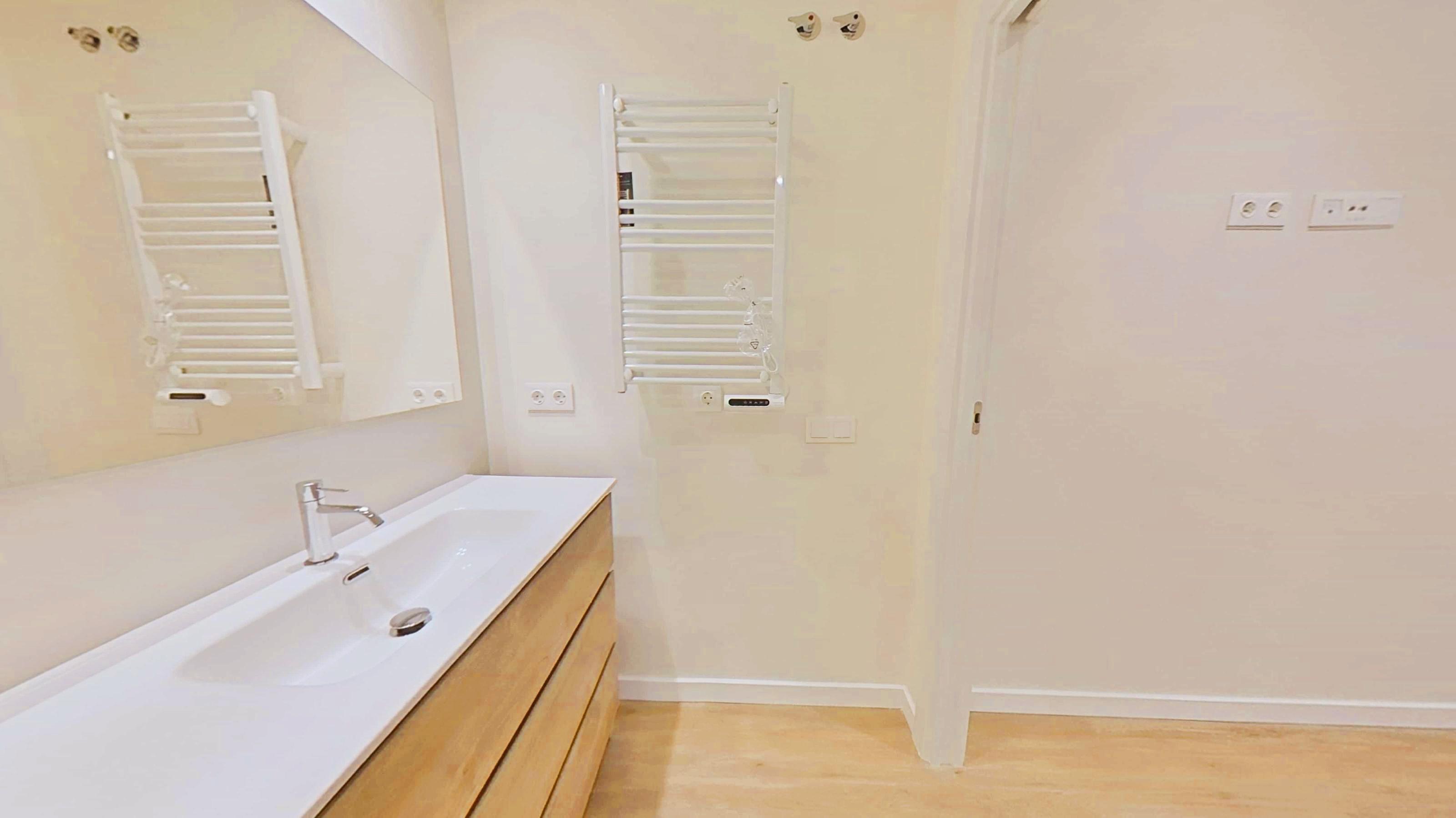 Imagen 23 Planta Baja en venta en Cubelles / Junto al centro y a escasos minutos de la playa.