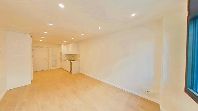 Imagen 4 Inmueble 298617 - Planta Baja en venta en Cubelles / Junto al centro y a escasos minutos de la playa.