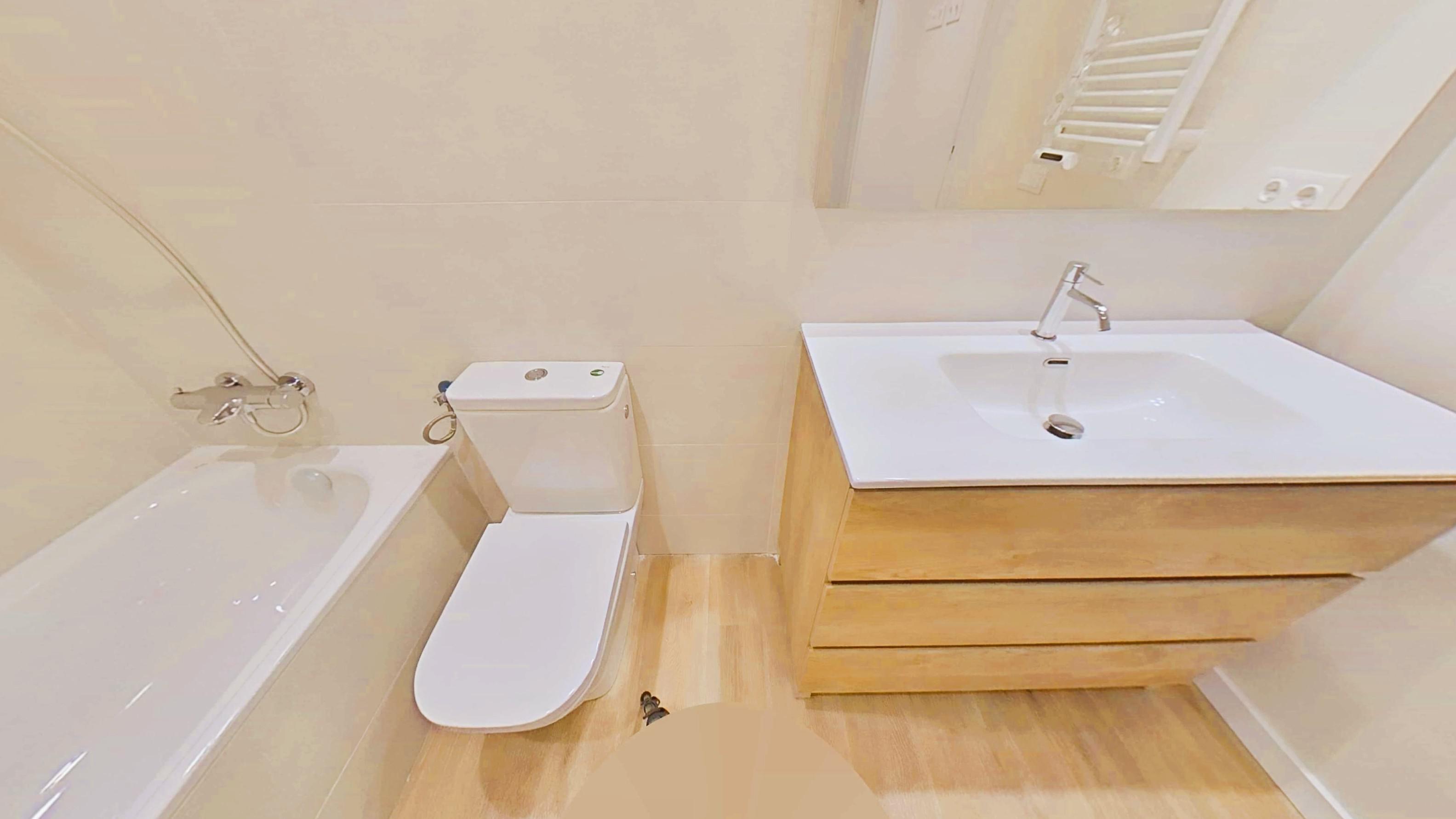 Imagen 22 Planta Baja en venta en Cubelles / Junto al centro y a escasos minutos de la playa.