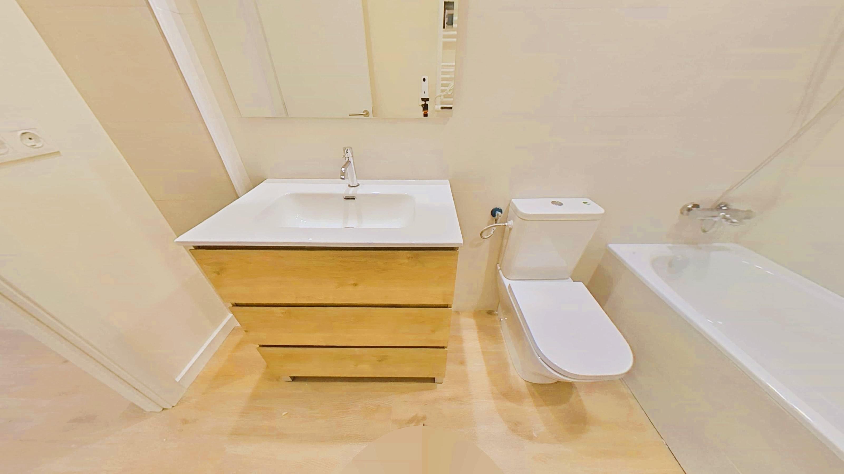 Imagen 28 Planta Baja en venta en Cubelles / Junto al centro y a escasos minutos de la playa.