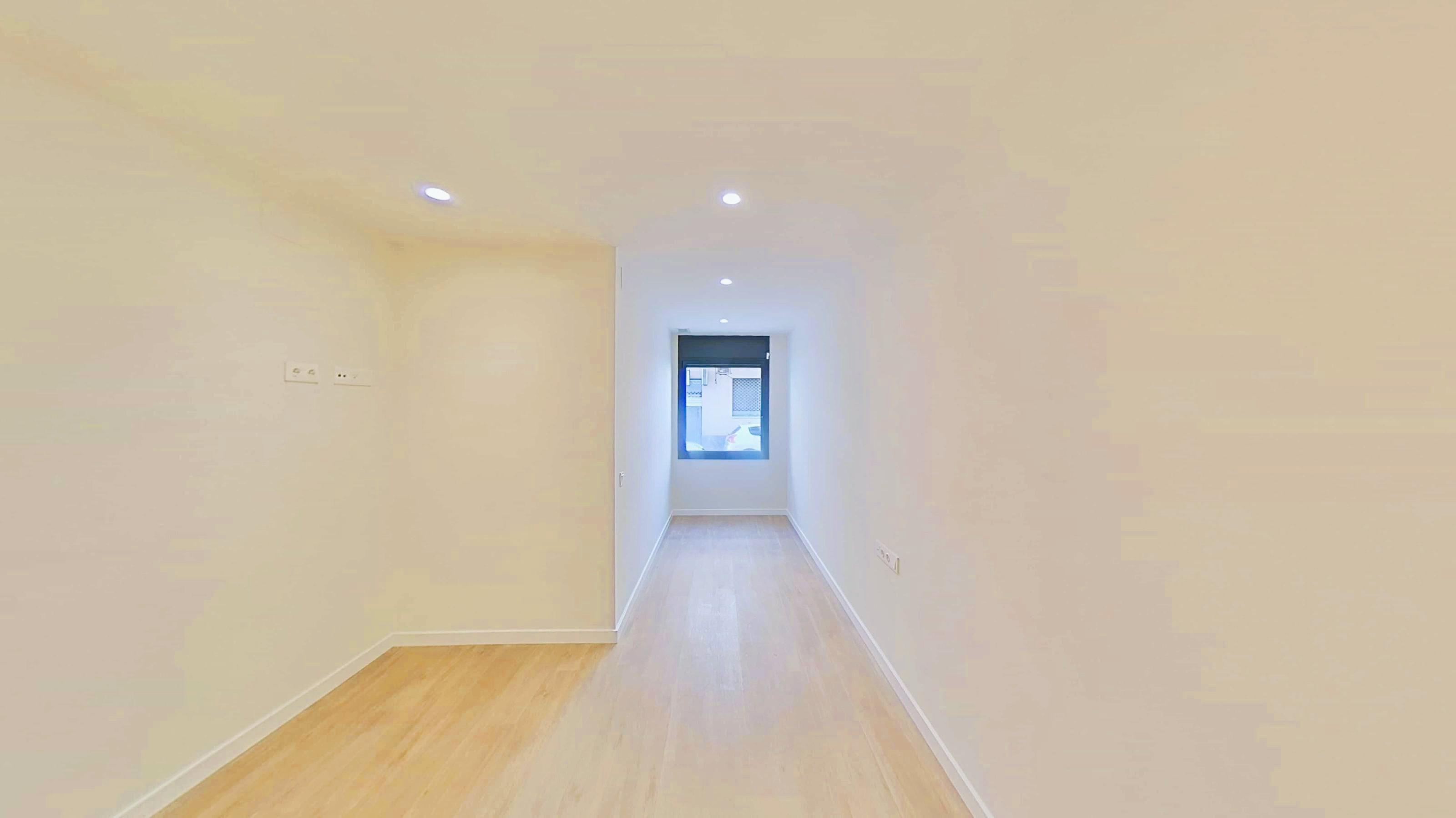 Imagen 26 Planta Baja en venta en Cubelles / Junto al centro y a escasos minutos de la playa.