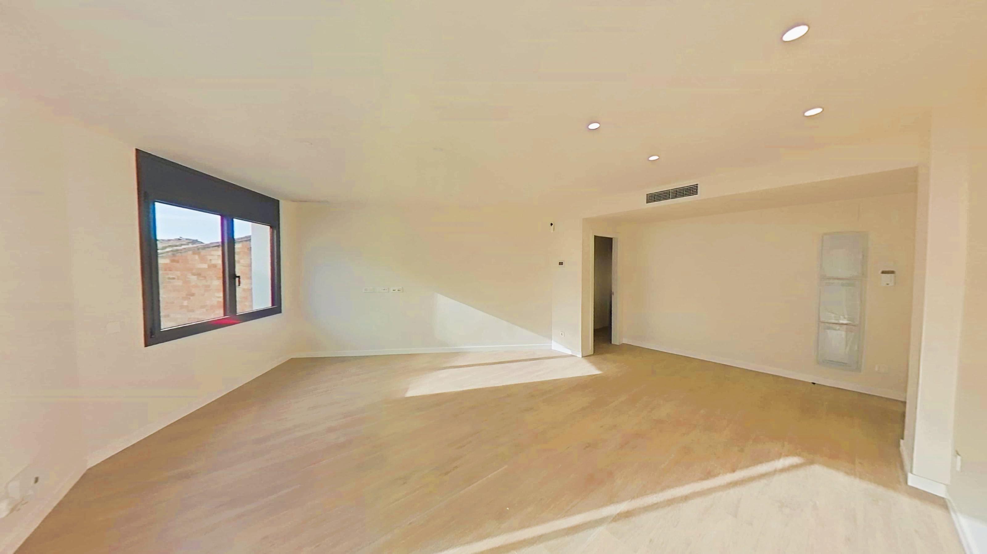 Imagen 4 Piso en venta en Cubelles / Junto al centro y a escasos minutos de la playa.