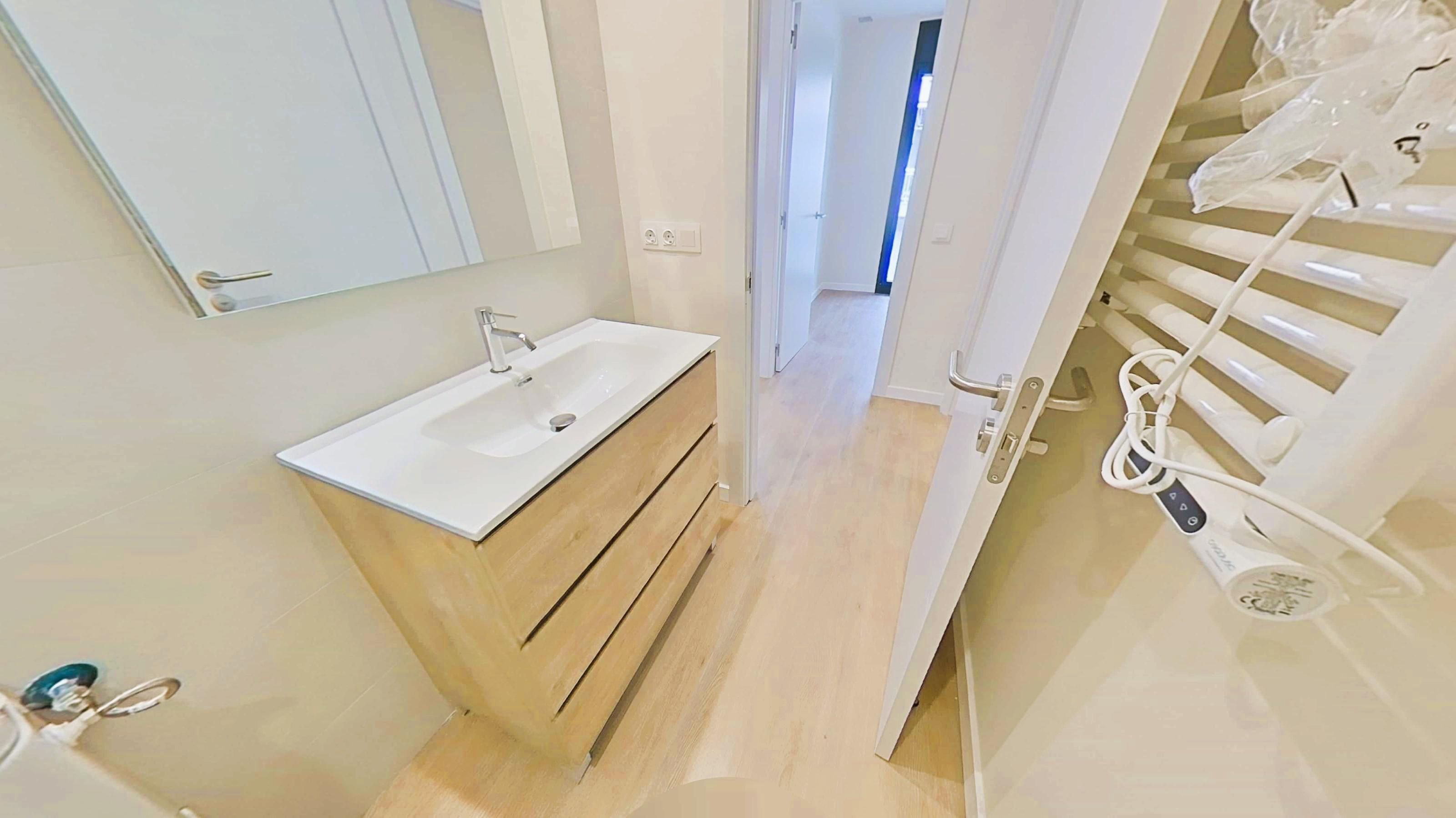 Imagen 30 Piso en venta en Cubelles / Junto al centro y a escasos minutos de la playa.