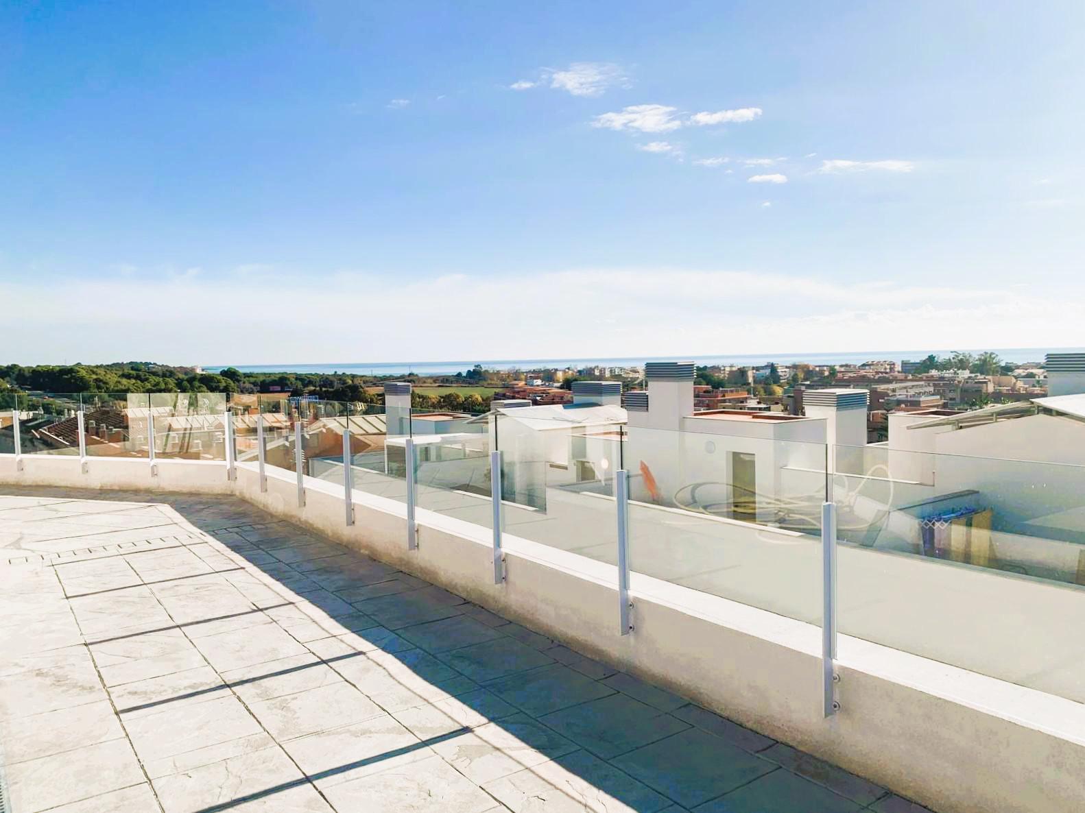 Imagen 9 Ático en venta en Cubelles / Junto al centro y a escasos minutos de la playa.