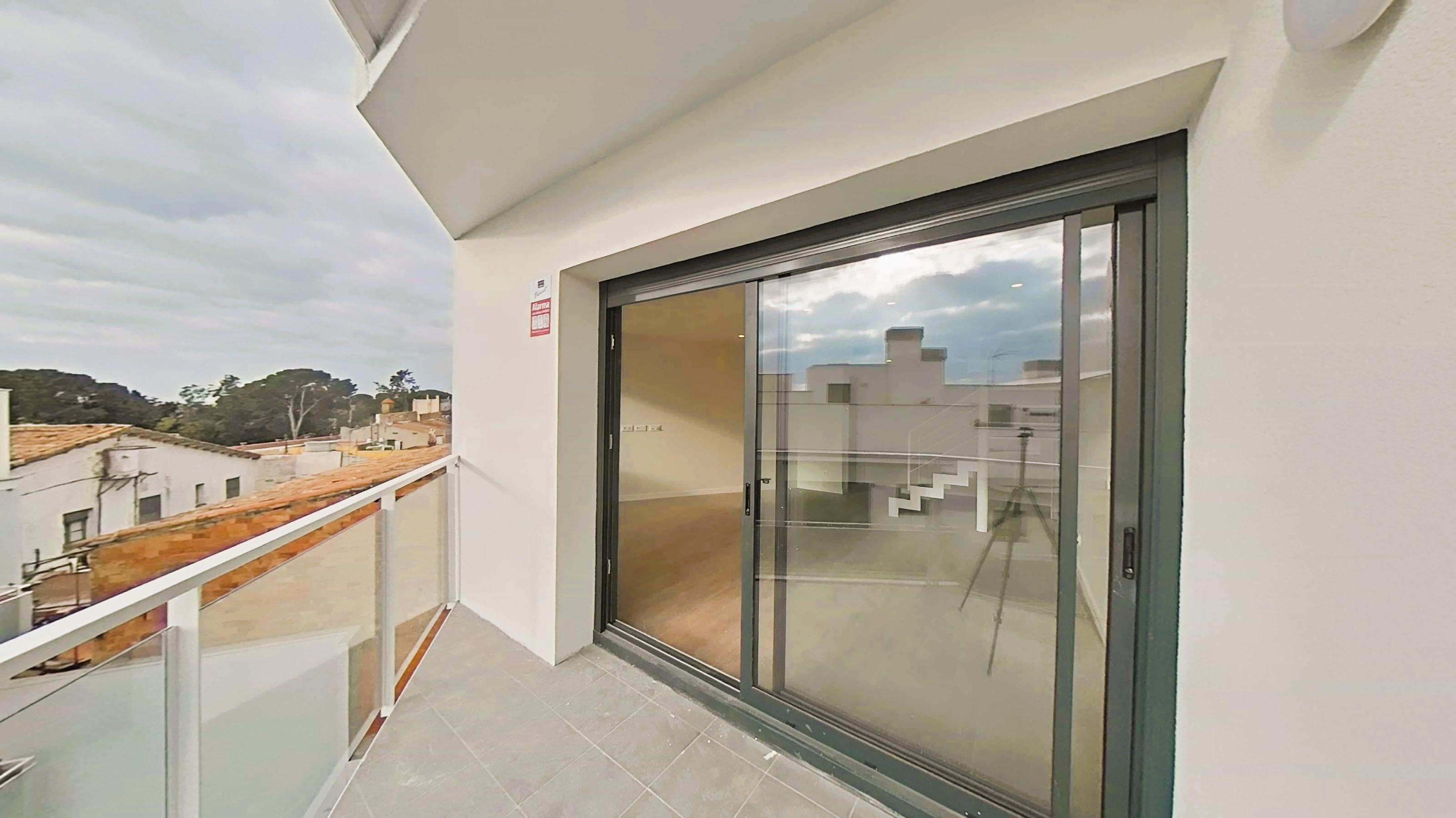 Imagen 10 Ático en venta en Cubelles / Junto al centro y a escasos minutos de la playa.