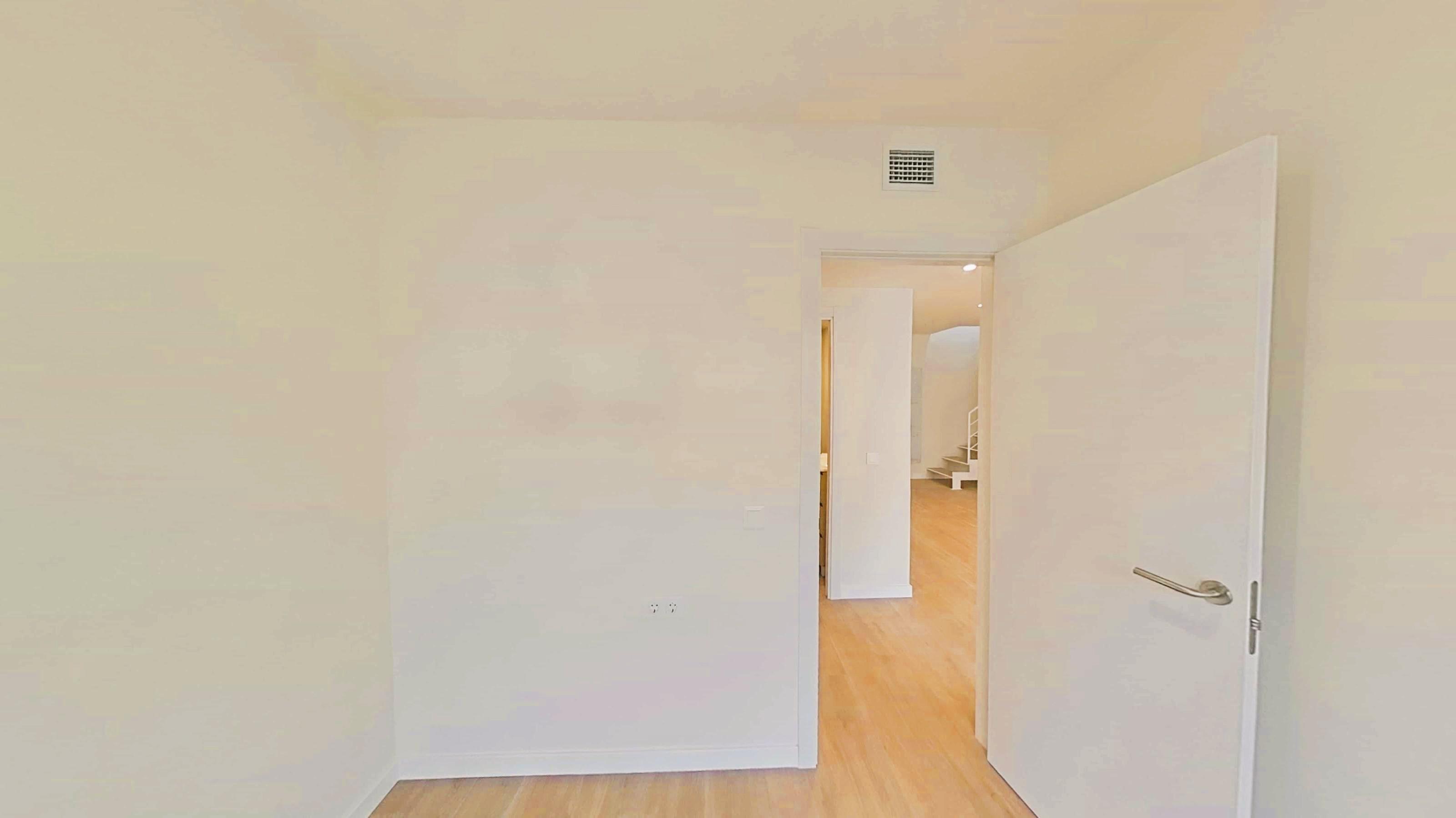 Imagen 15 Ático en venta en Cubelles / Junto al centro y a escasos minutos de la playa.