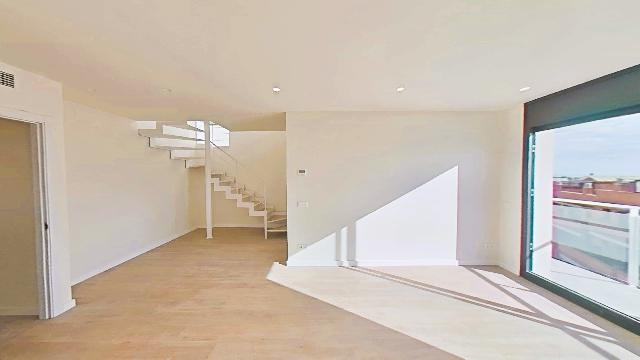 Imagen 10 Inmueble 298624 - Ático en venta en Cubelles / Junto al centro y a escasos minutos de la playa.